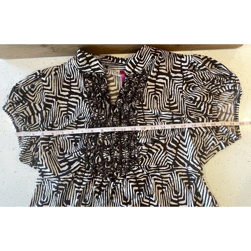 Leopard Print Women’s Blouse With Tuxedo Ruffles Short Sleeves‎ 3XL - Picture 6 of 9